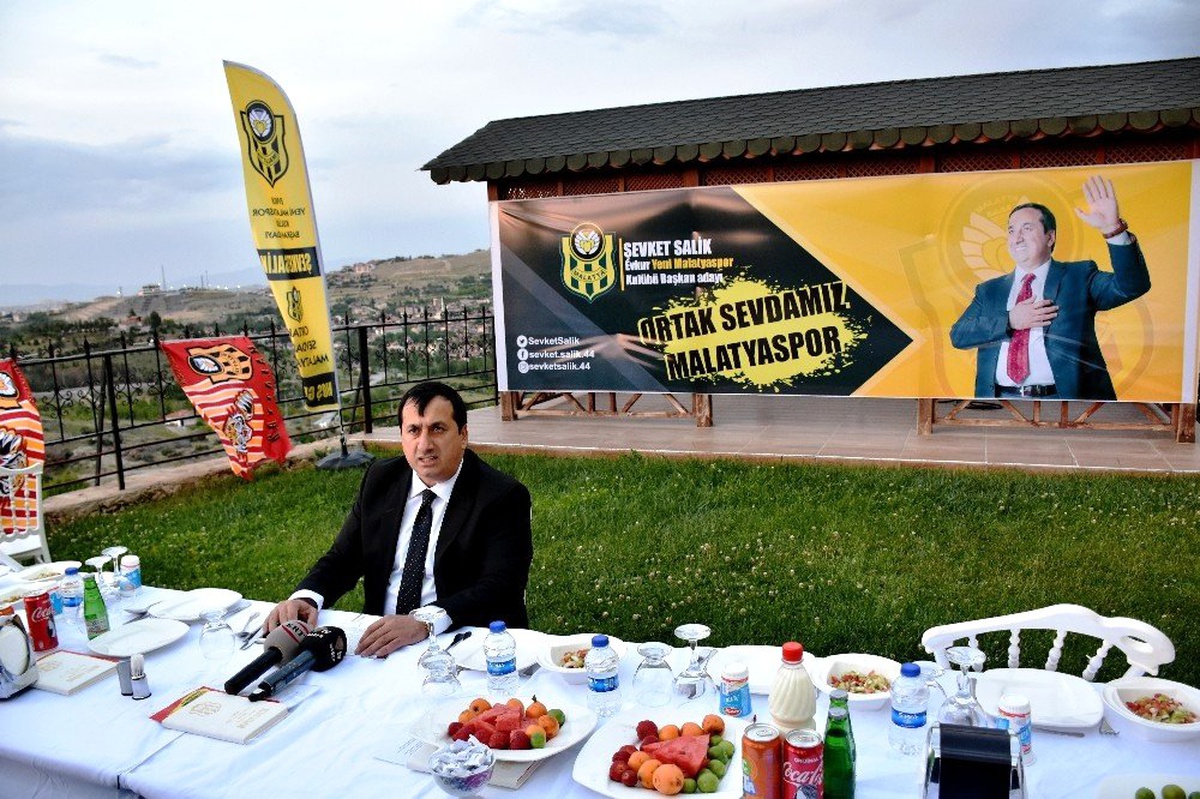 E. Yeni Malatyaspor\'da Şevket Salik Adaylığını Açıkladı