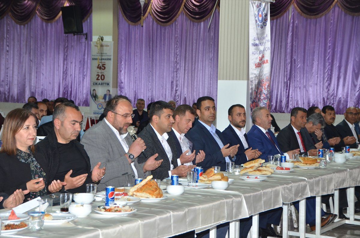 Eğitim-Bir-Sen Yüksekova\'da İftar Yemeği Verdi