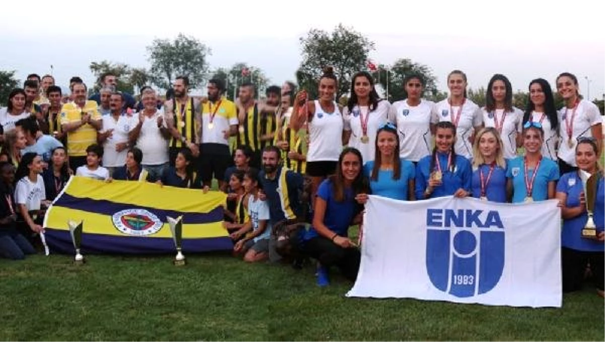 Enka ve Fenerbahçe Şampiyon Kulüpler Kupası İçin İspanya\'da