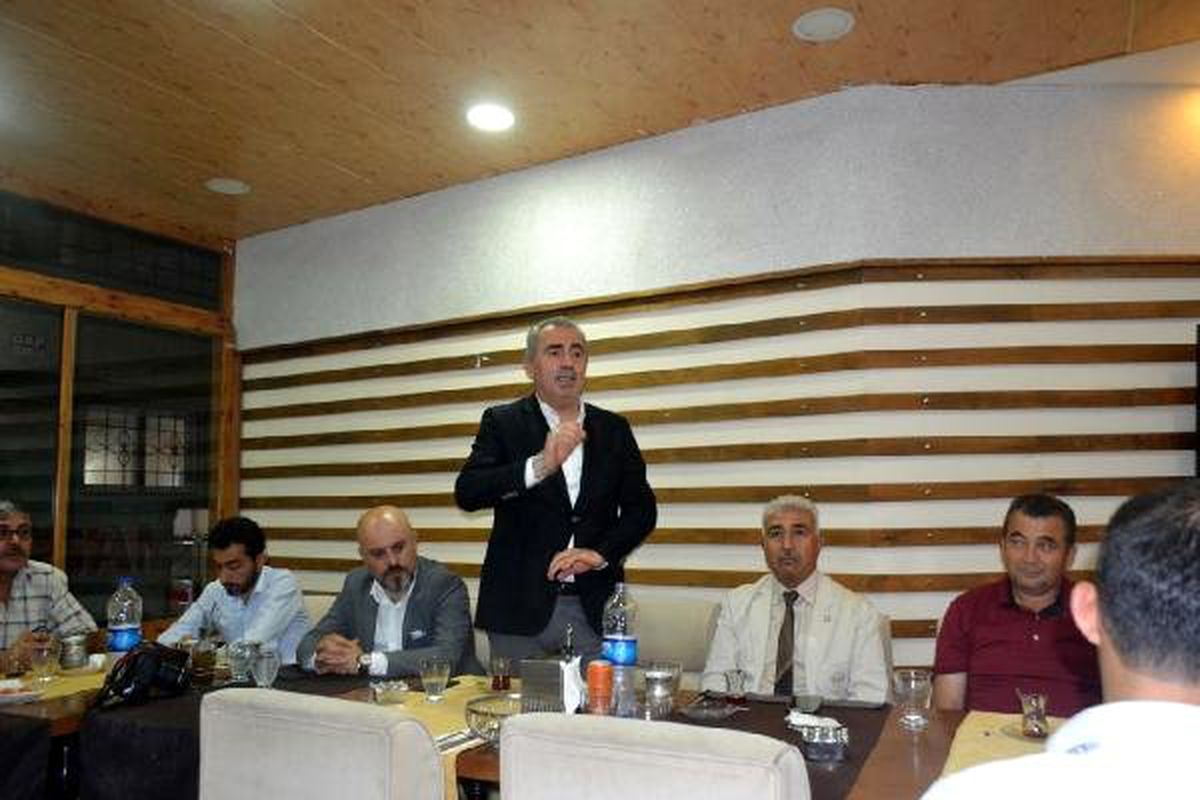 Hizmet İş Sendikası Genel Başkan Yardımcısı Özdemir: İşçilere Dokunmayın