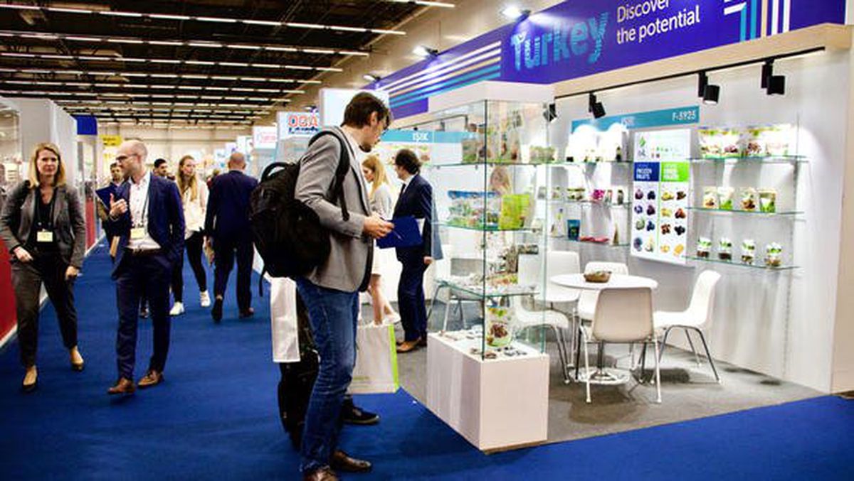 Hollanda\'da Uluslararası Özel Etiket Ticaret Fuarı\'nda Türk Stantlarına Yoğun İlgi