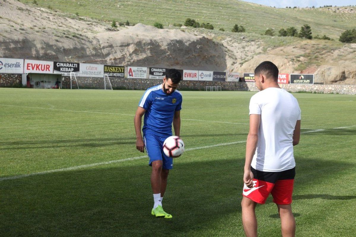 İssam Chebake: "Ailem, Malatya ve Türkiye\'yi Çok Seviyor"