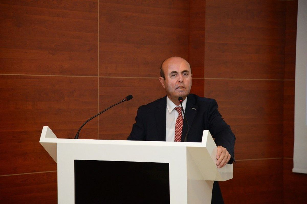 Kırşehir Belediyesinde Gergin Meclis Toplantısı