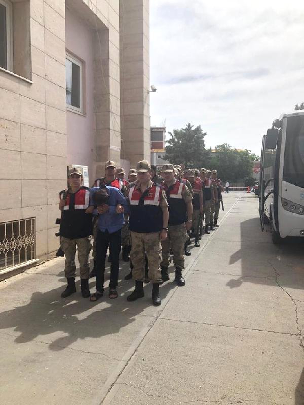 Kredi Kartı Dolandırıcılarına Operasyon: 38 Gözaltı