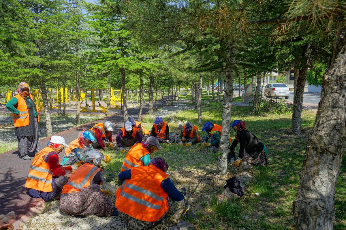 Nevşehir Belediyesinden Bahar Temizliği