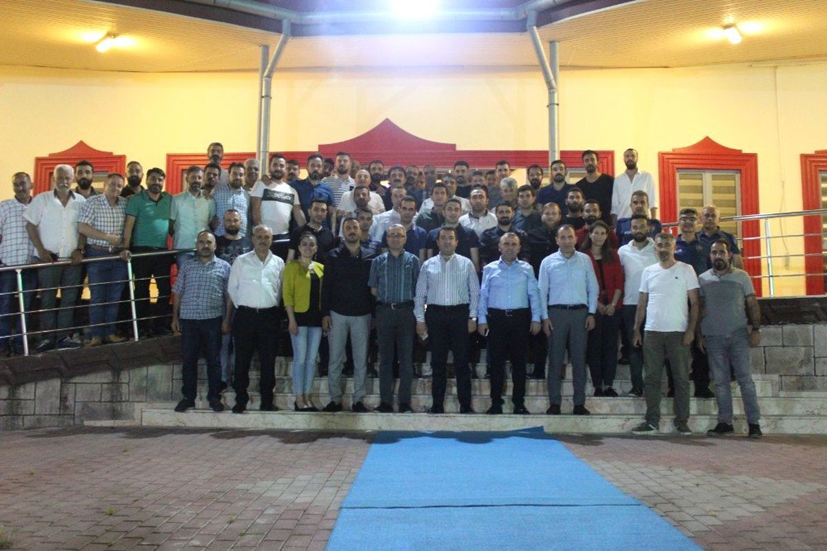 Tarsus Emniyet Personeli, İftar Yemeğinde Buluştu