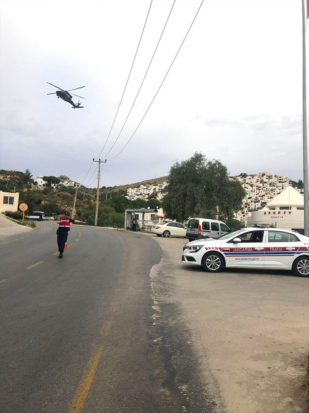 Bodrum\'da helikopterli trafik denetimi