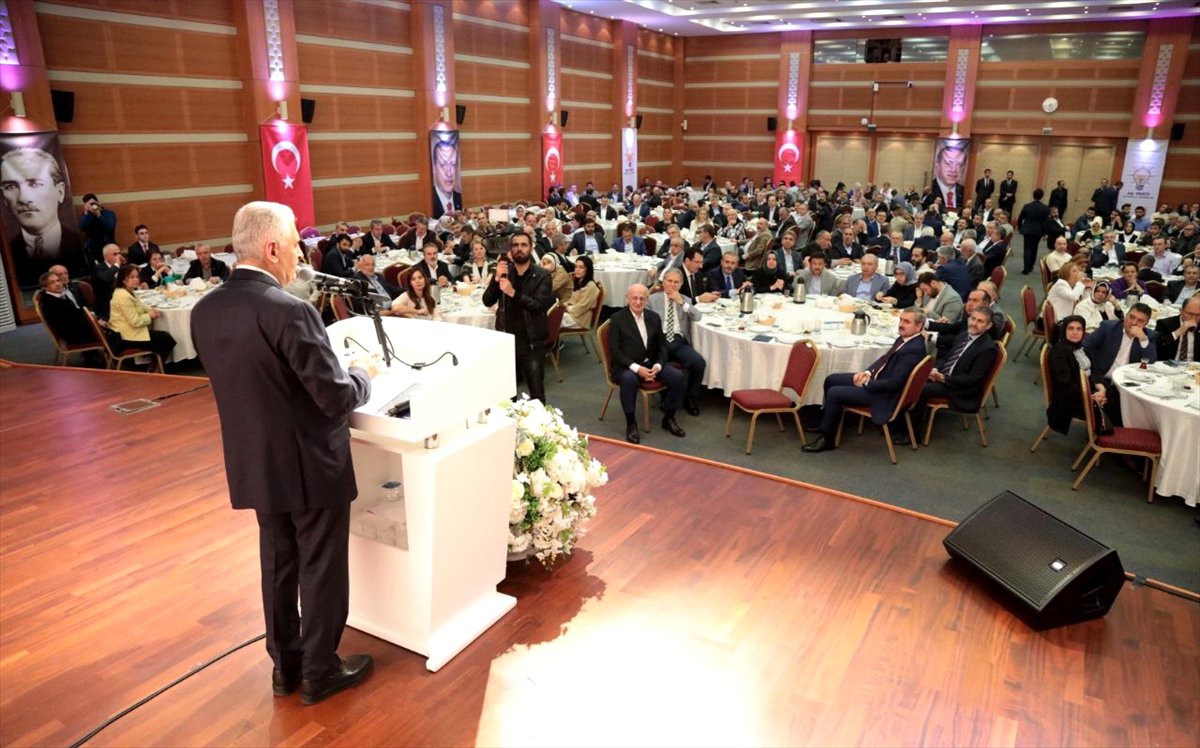 Bu Şehre Hizmet Aşkım, Borcum Var"