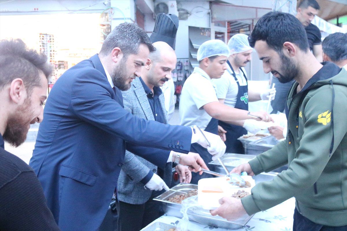 Etimesgut\'ta Hayırsever İş Adamından İftar