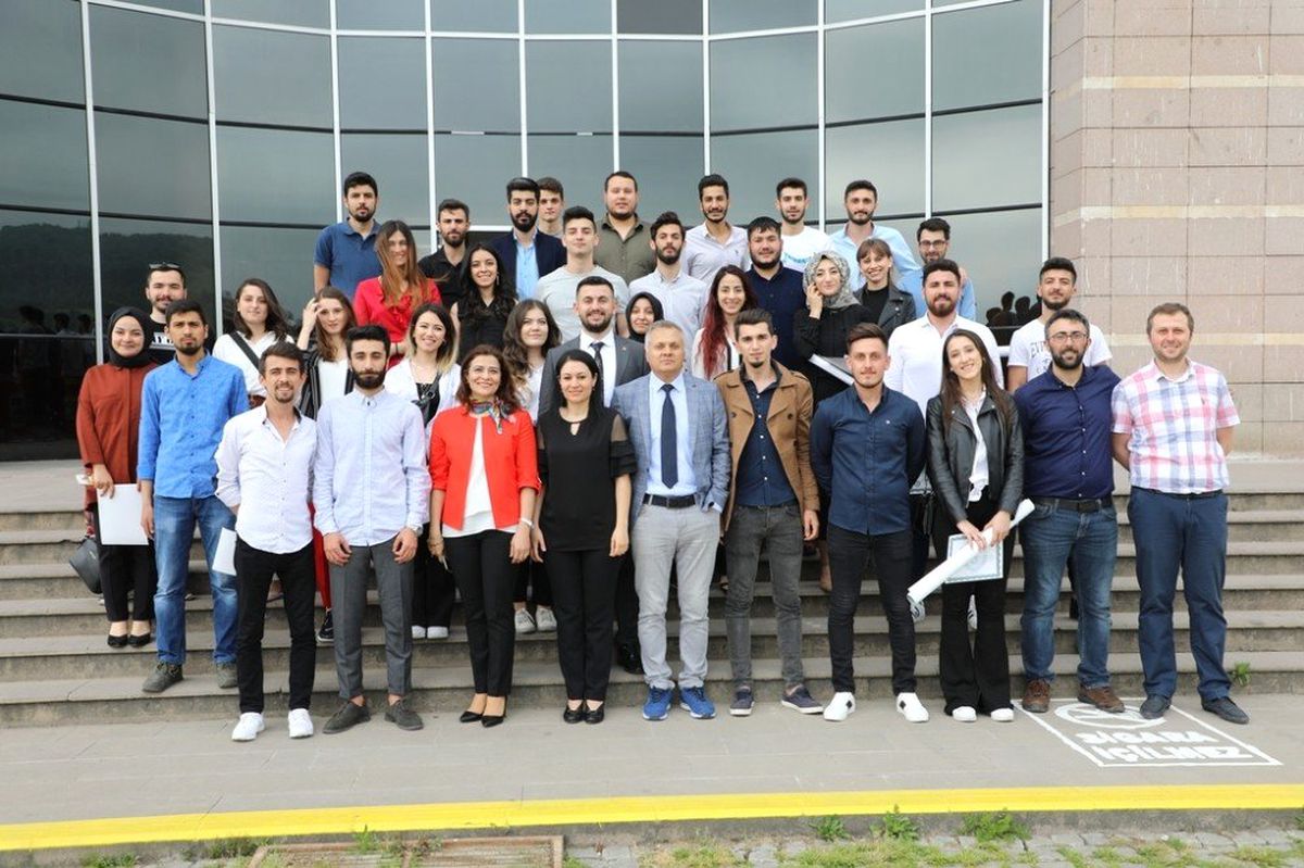 Genç Çevre Mühendisleri projelerini sergiledi