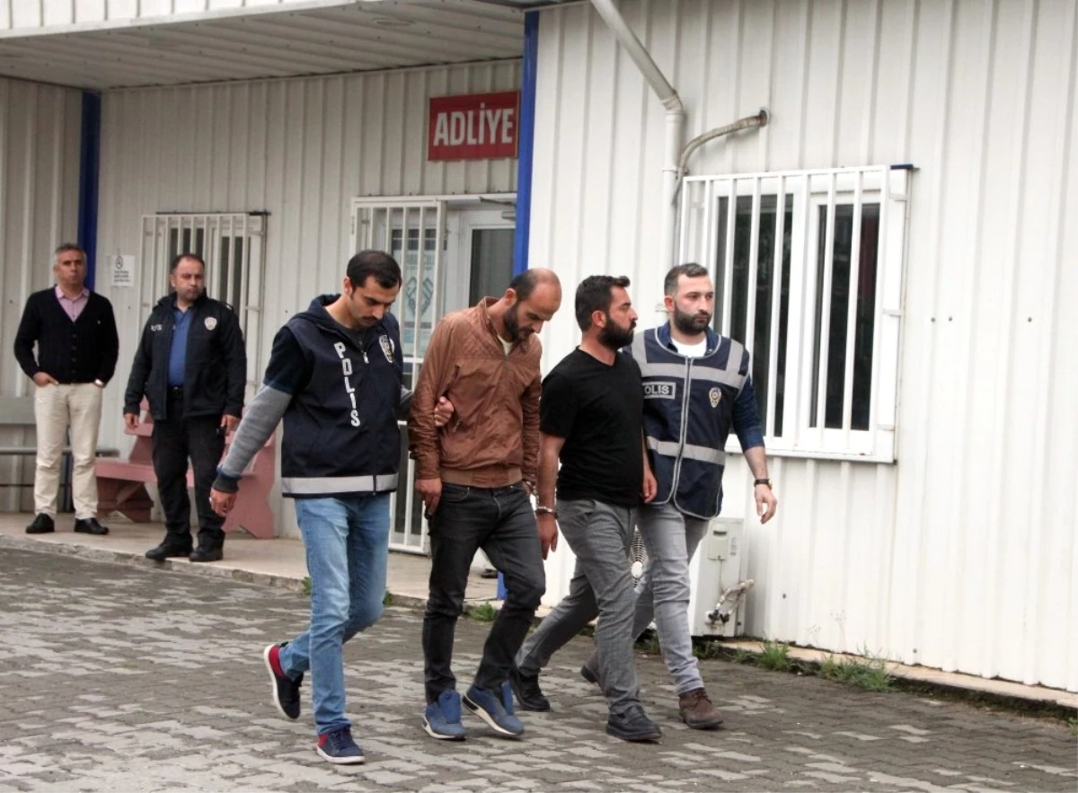 İstanbul\'a uyuşturucu getiren alçı ustaları tutuklandı