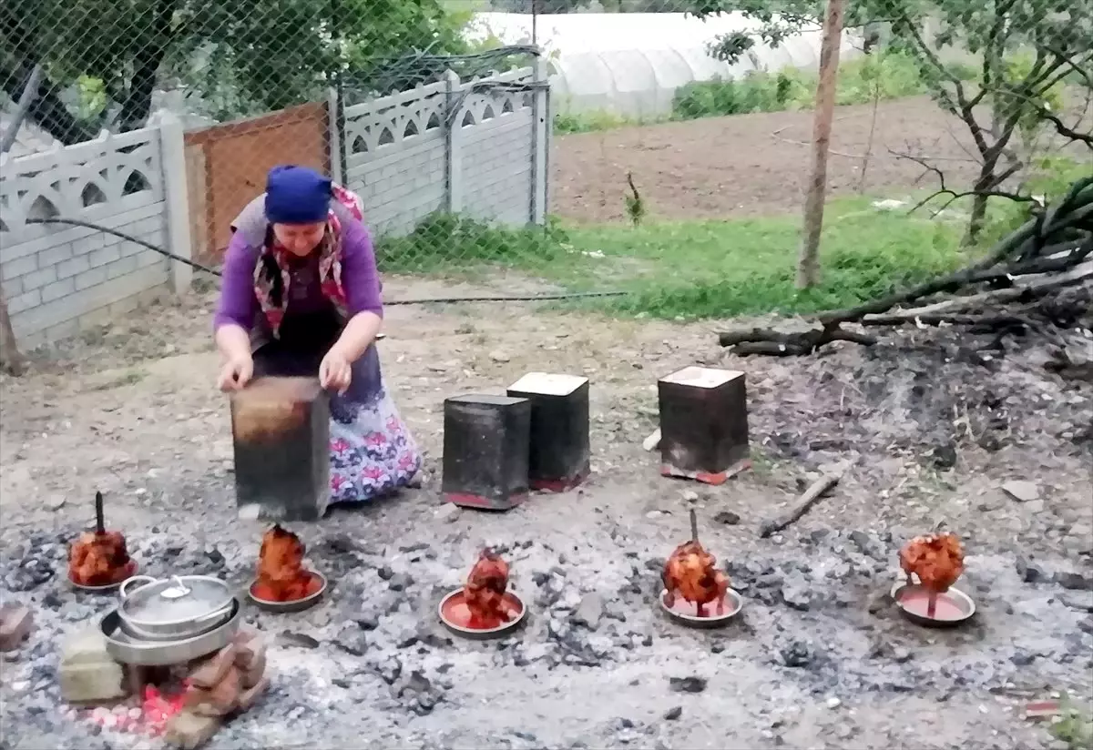 Karamürsel Halk Eğitim Merkezi Kursiyerlerinden İftar