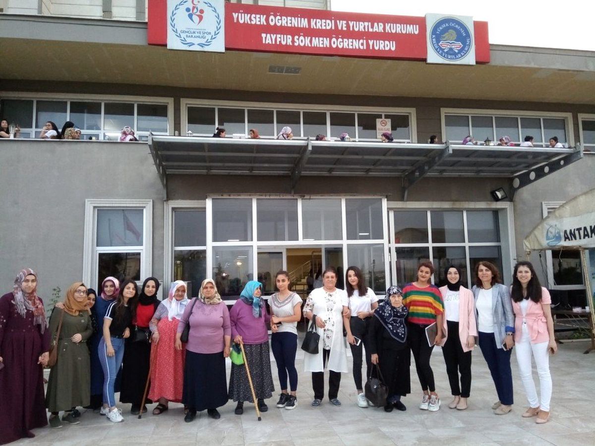 Kyk\'lı Öğrenciler Hatay\'da Gönül Bağı Kuruyor