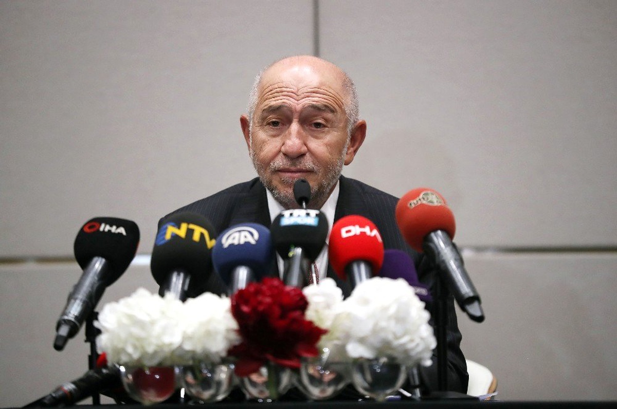 Nihat Özdemir: "Futbolun Nihat Abisi Olarak 4 Yıl Türk Futbolunu Yönetmeye Talibim"