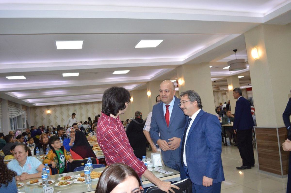 Sağlık Çalışanları İftarda Buluştu