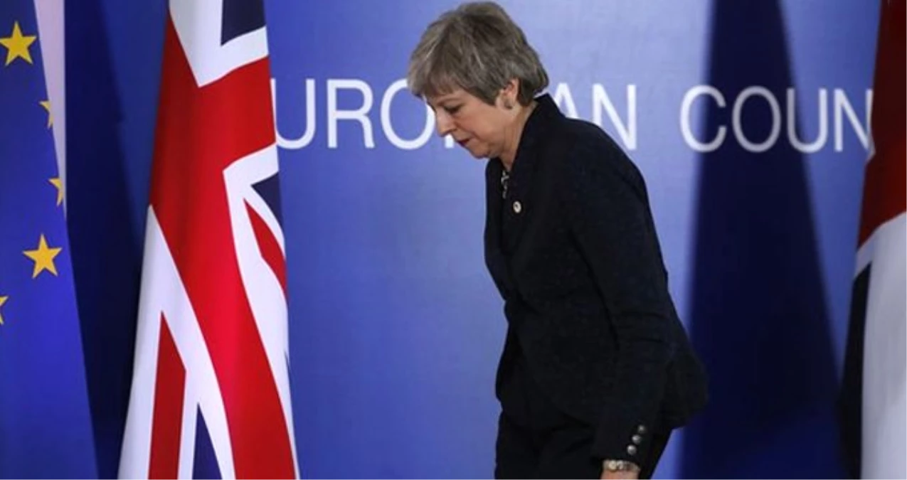 İngiltere Başbakanı Theresa May\'in Yarın İstifa Etmesi Bekleniyor
