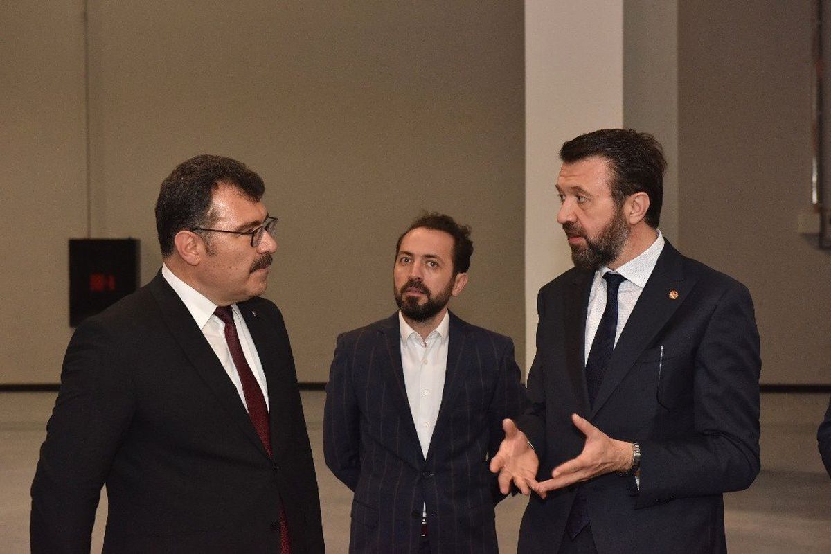 Türkiye\'nin Uzay Temalı İlk Eğitim Merkezi Gökmen Gün Sayıyor