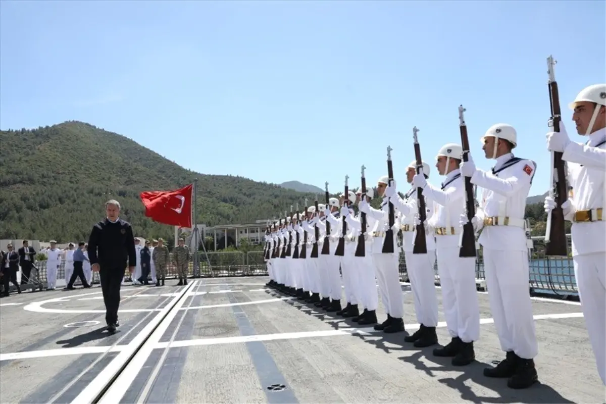 Akar ve TSK\'nın komuta kademesi Denizkurdu tatbikatında