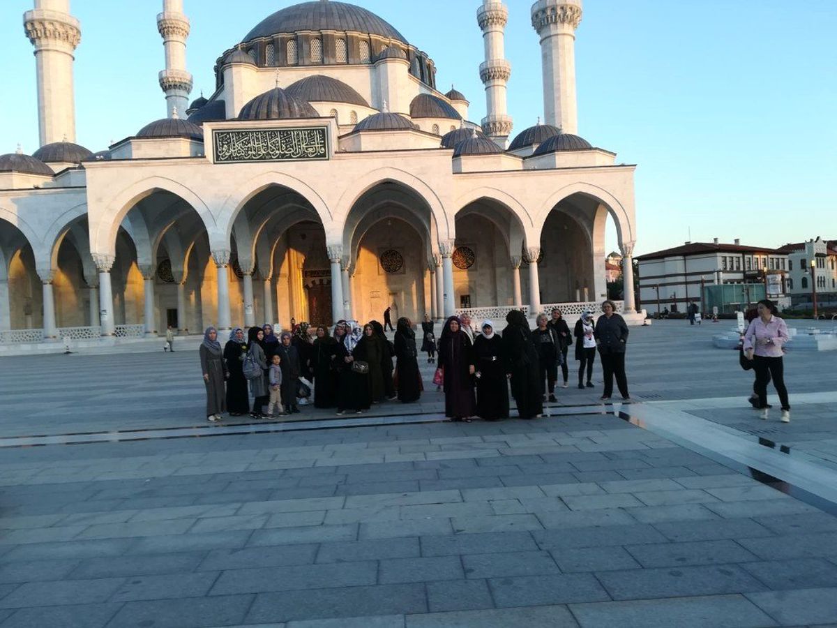 Başkent\'te Türk ve mülteci kadınlarla dayanışma etkinliği
