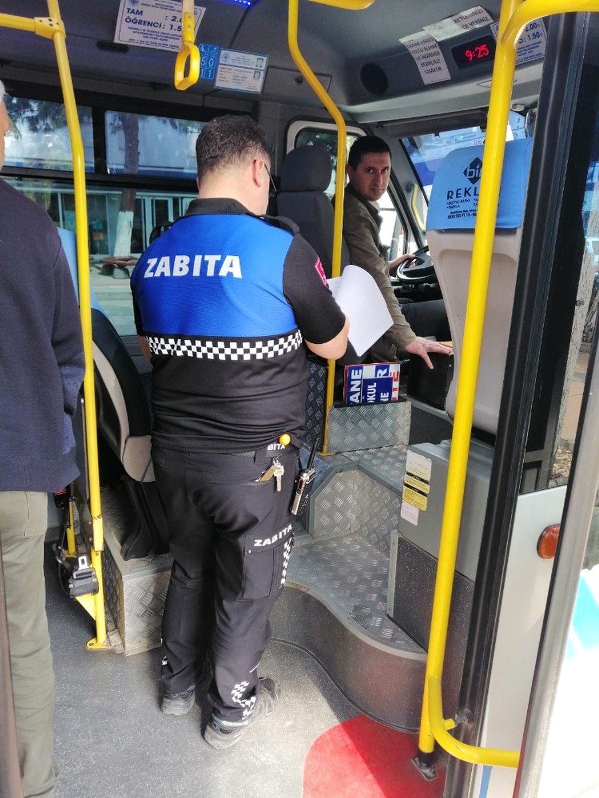 Biga\'da zabıtadan toplu taşıma araçlarına denetim