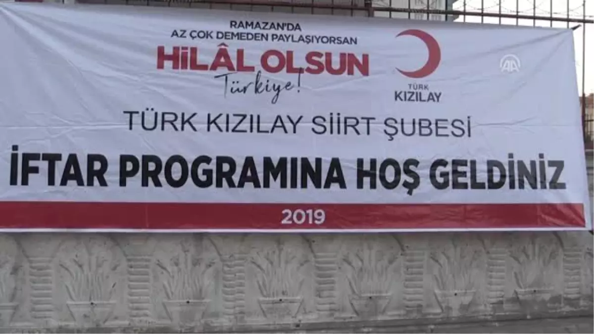 Kızılay\'dan iftar programı