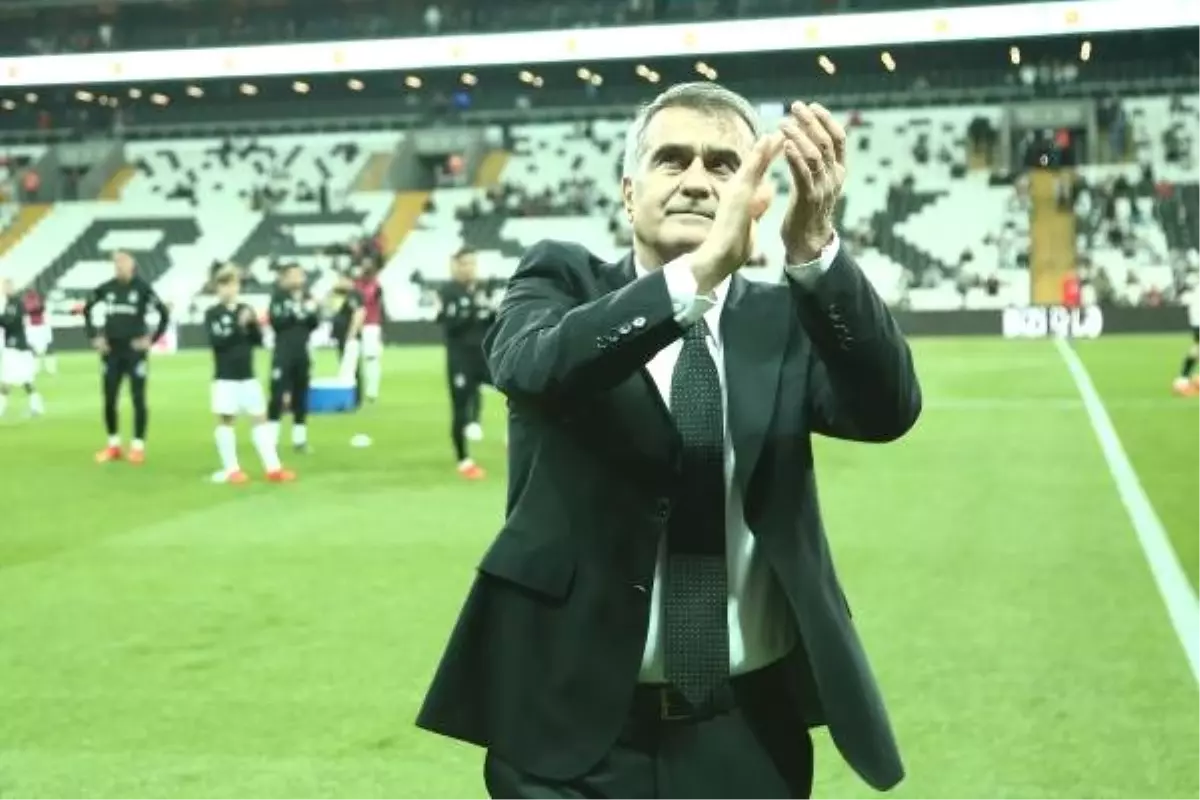 Şenol Güneş, Beşiktaş\'taki son maçına çıktı