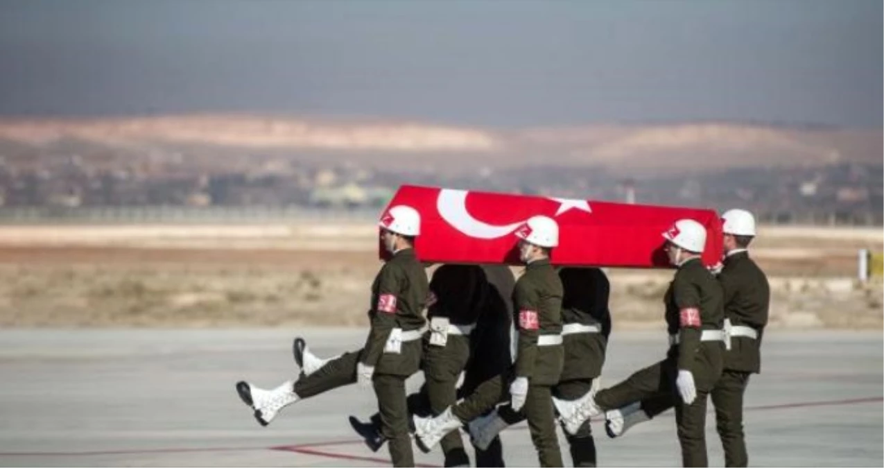 PKK\'lı Teröristlerden Havanlı Saldırı: 1 Asker Şehit
