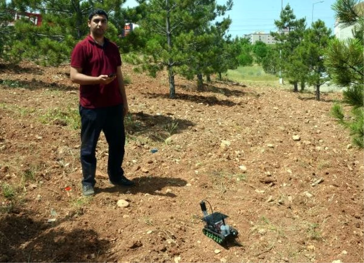 Bin lira harcayarak toprak analizi yapan robot geliştirdiler