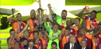 Galatasaray, 22. şampiyonluk kupasını aldı