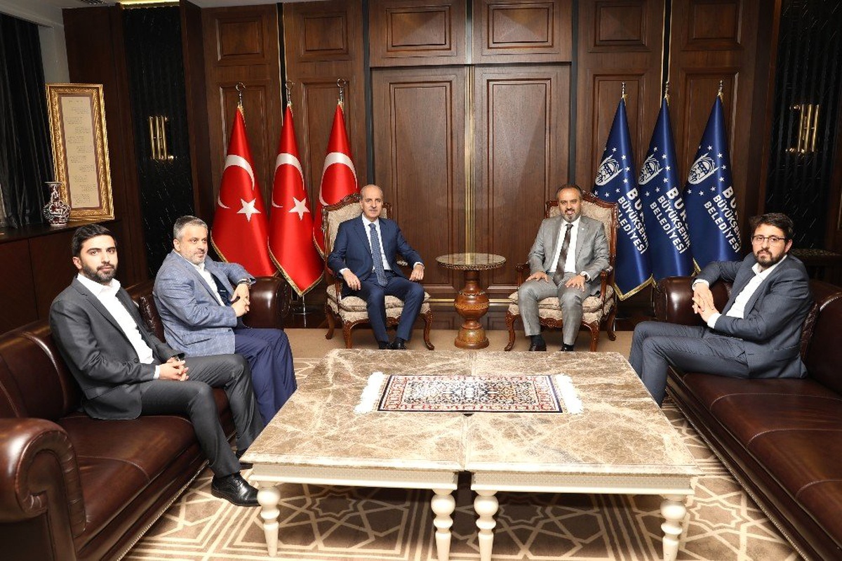 Numan Kurtulmuş: "Bursa\'ya hizmet sadaka-i cariyedir"
