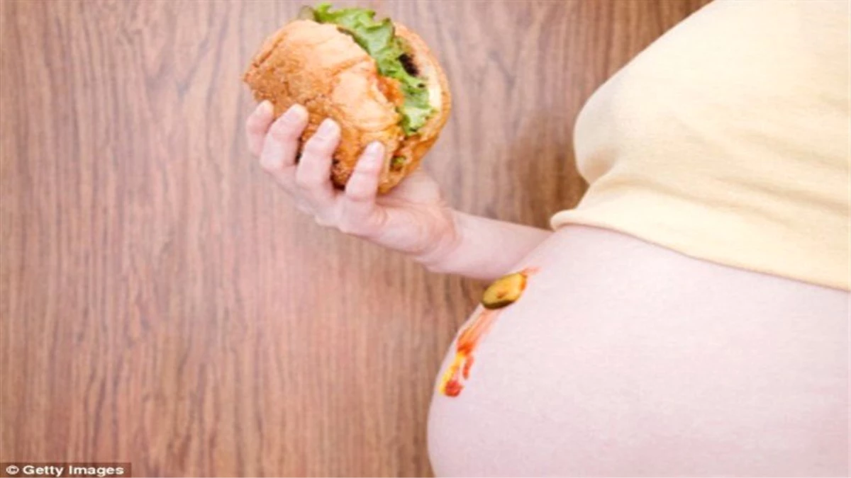 Batı Tipi Beslenmenin Hamile Kadınlar İçin Risk Oluşturduğu Ortaya Çıktı