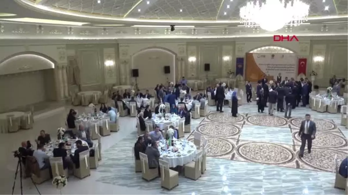 DHA DIŞ - YTB, Kosova\'da Türkiye mezunlarına iftar verdi