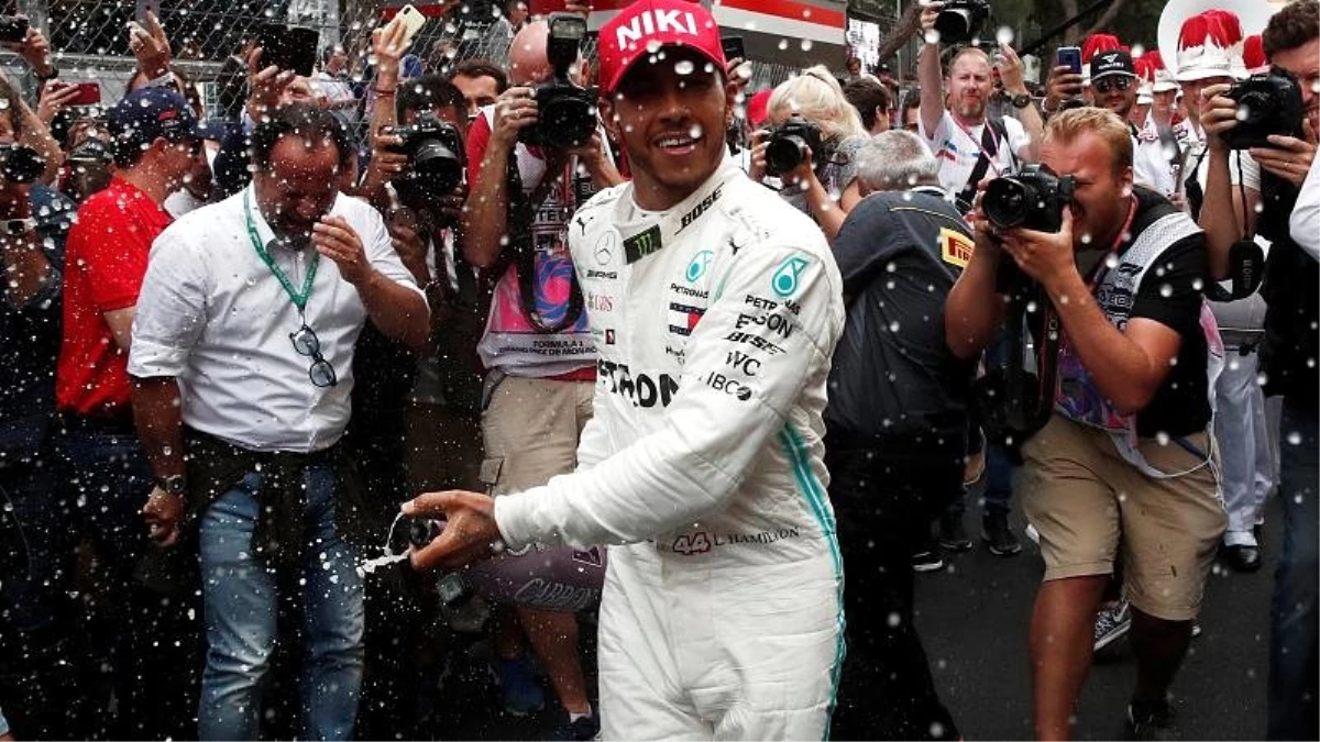 F1 Monaco Grand Prix\'sini kazanan Hamilton: "Niki Lauda\'nın yanımda olduğunu hissettim"