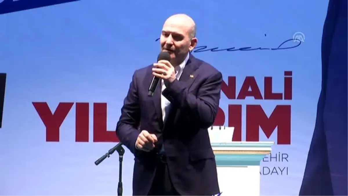 İçişleri Bakanı Soylu, AK Parti Bayrampaşa İlçe Teşkilatı iftarına katıldı