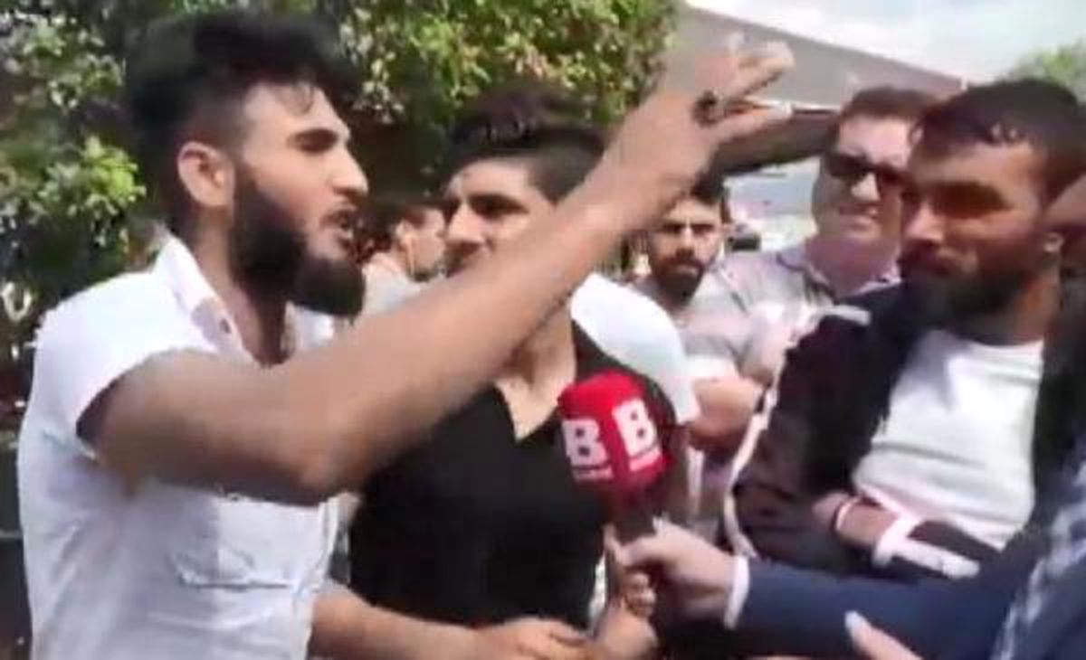 \'Kafa keseceğim\' diyen Suriyeli gözaltında