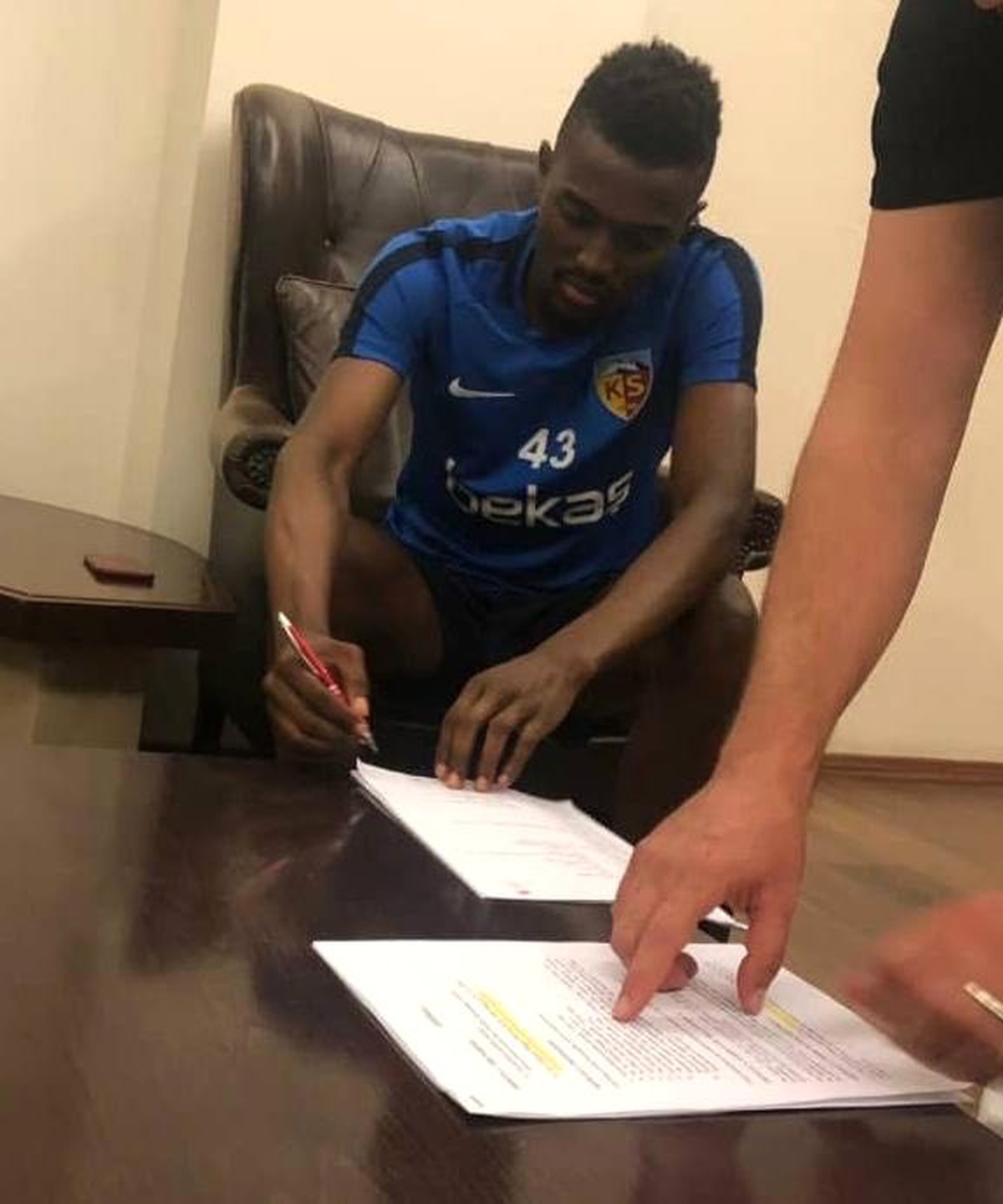 Kayserispor Mensah\'ı transfer etti