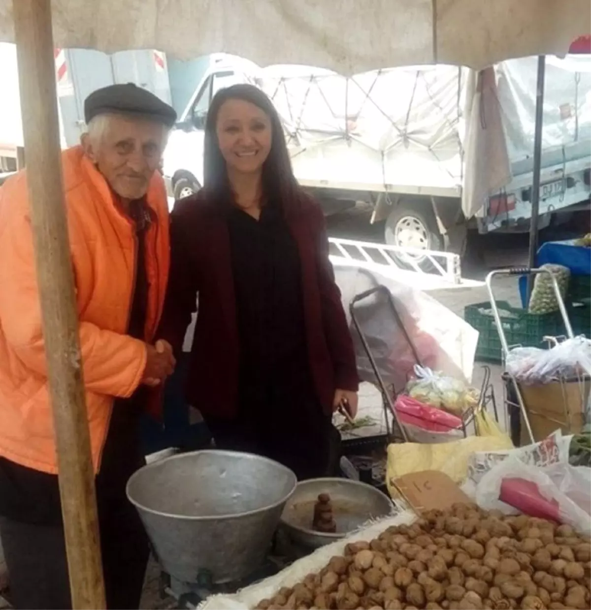 Pazaryeri Belediye Başkanı Pazar Esnafının Sorunlarını dinledi