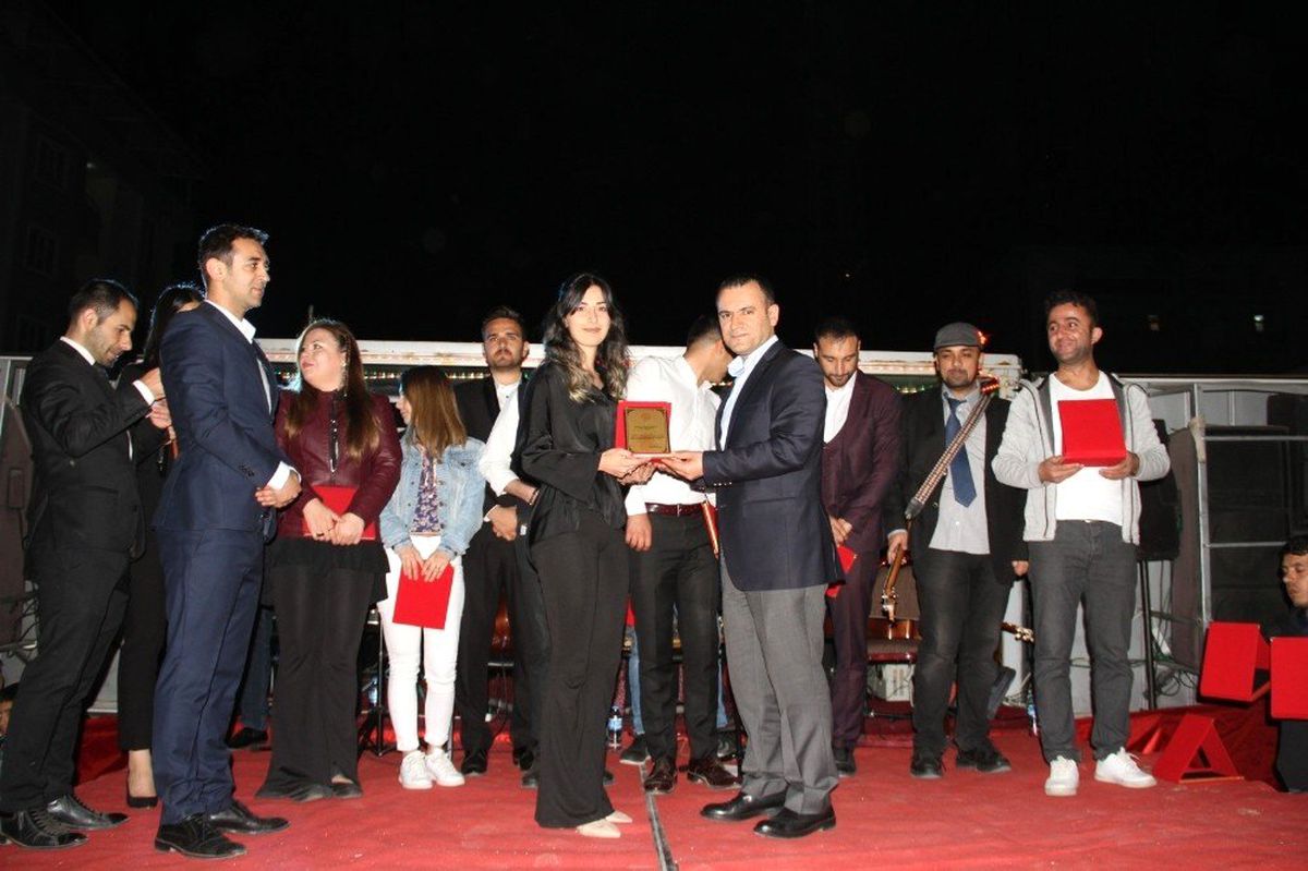Şemdinli\'de ses yarışması