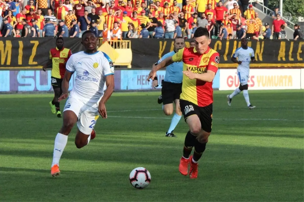 Spor Toto Süper Lig: Göztepe: 1 - MKE Ankaragücü: 0 (Maç devam ediyor)