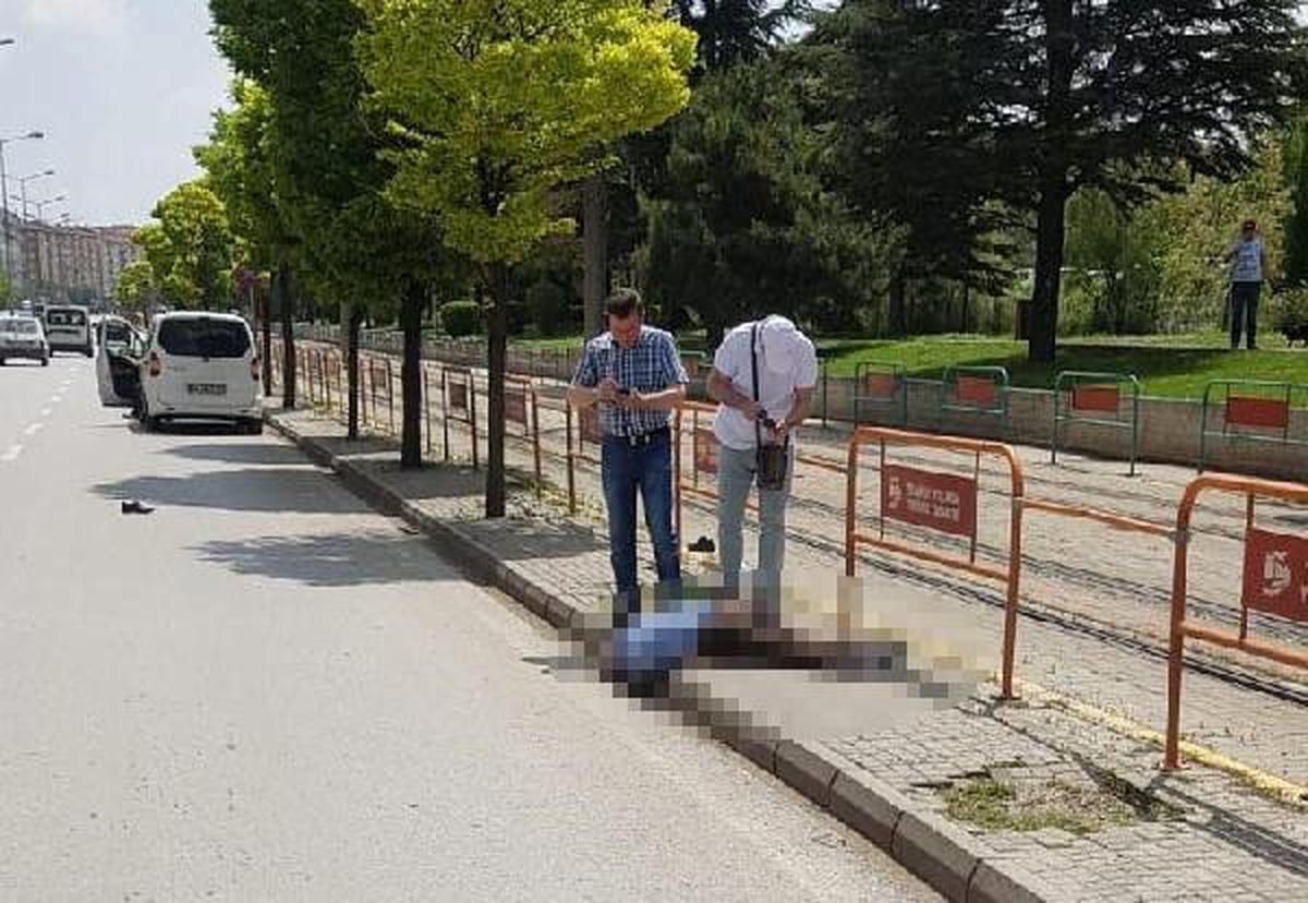 Tramvayın çarpmasıyla yaralandı, 1 gün sonra hastanede öldü