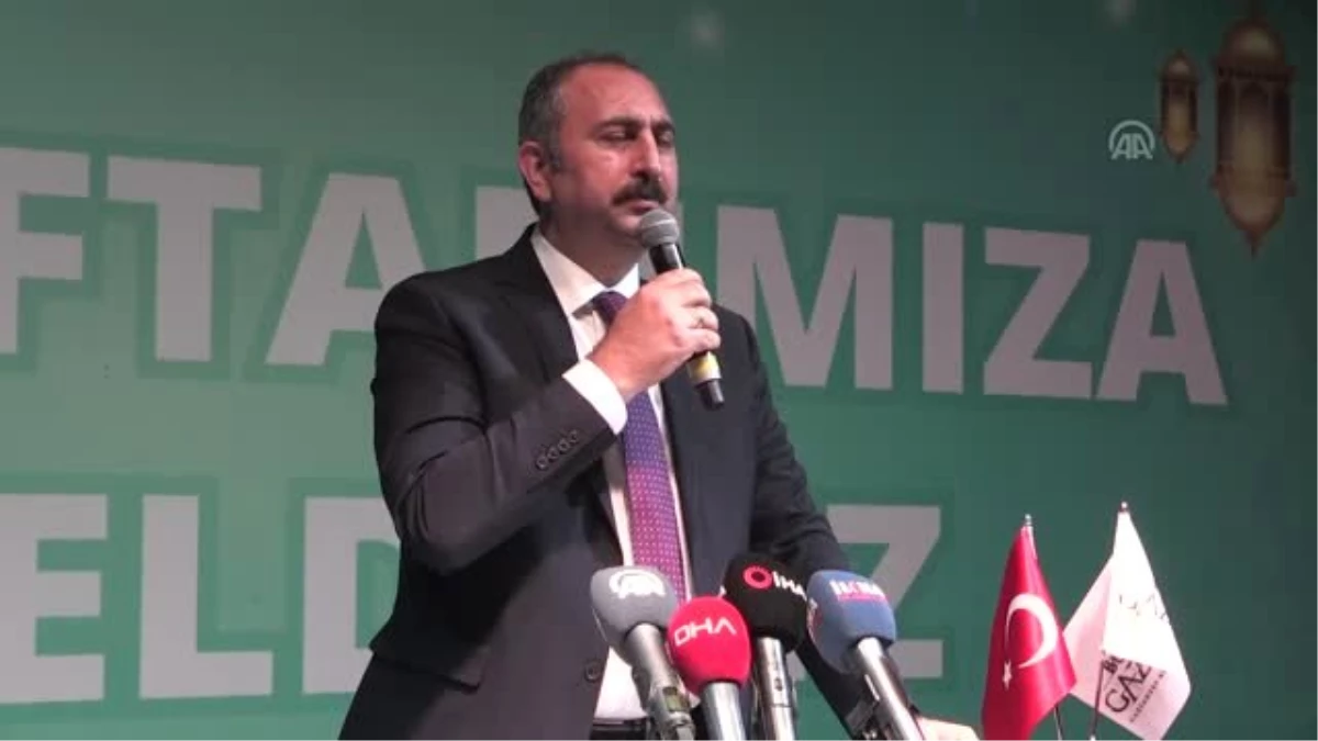 Adalet Bakanı Gül: "Türkiye\'nin sesi güçlü çıkarsa, dünyadaki bütün mazlumlar huzur içerisinde...