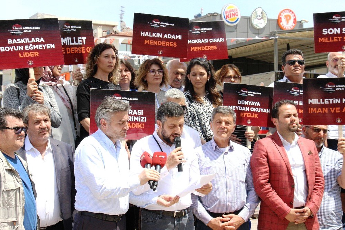 Aydın AK Parti; "Darbecilere en sert cevabı milli irade verdi"