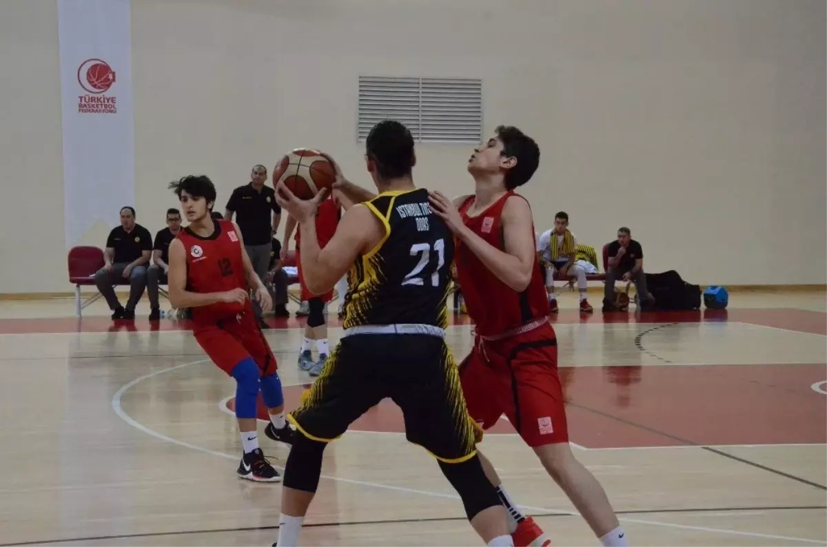 Basketbol Heyecanı Başladı