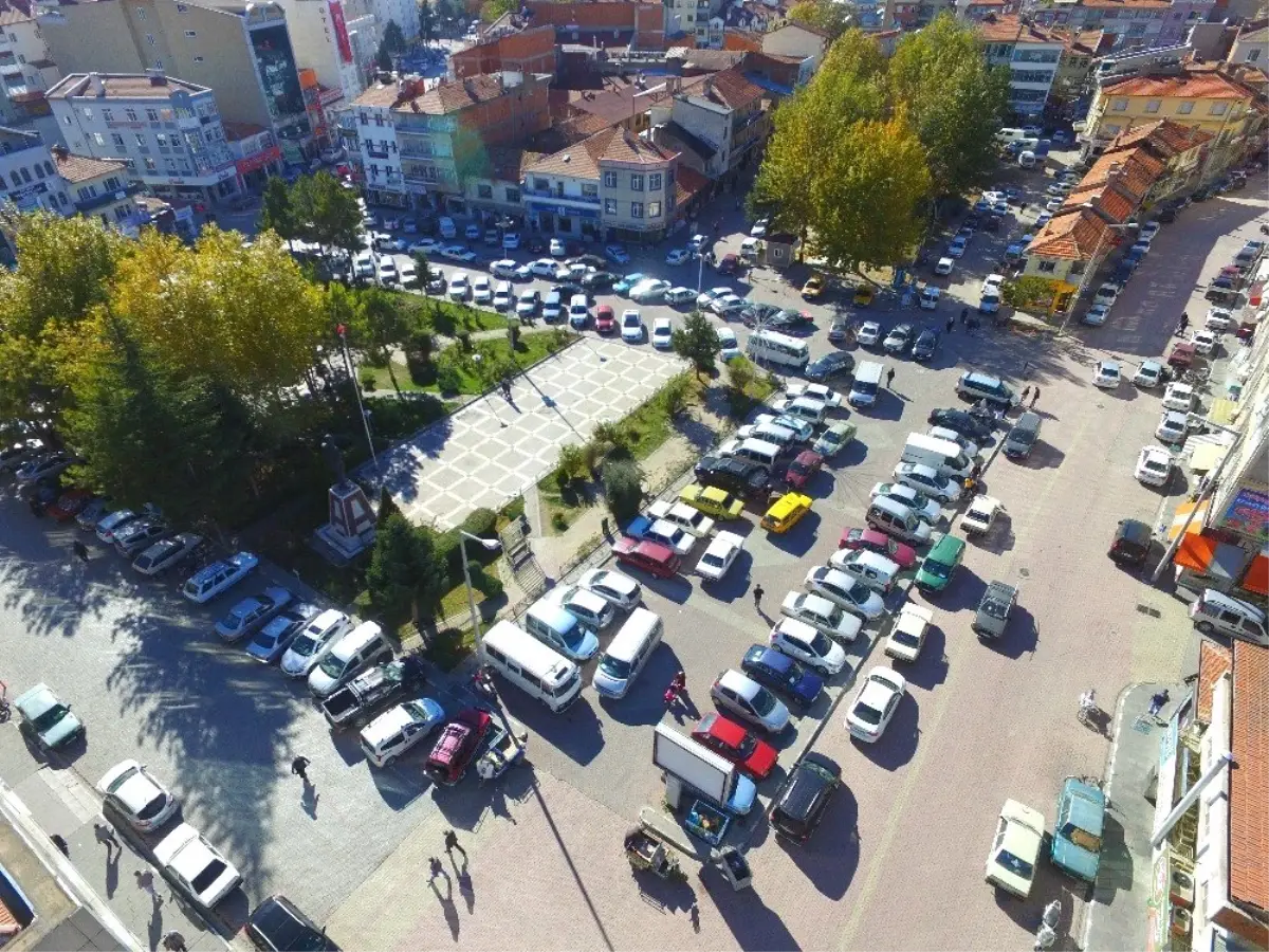 Beyşehir\'de zabıtadan çarşı esnafına araç çağrısı