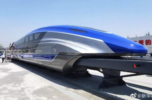 Çin'in Yeni Treni Saatte 600 KM Hız Yapacak!
