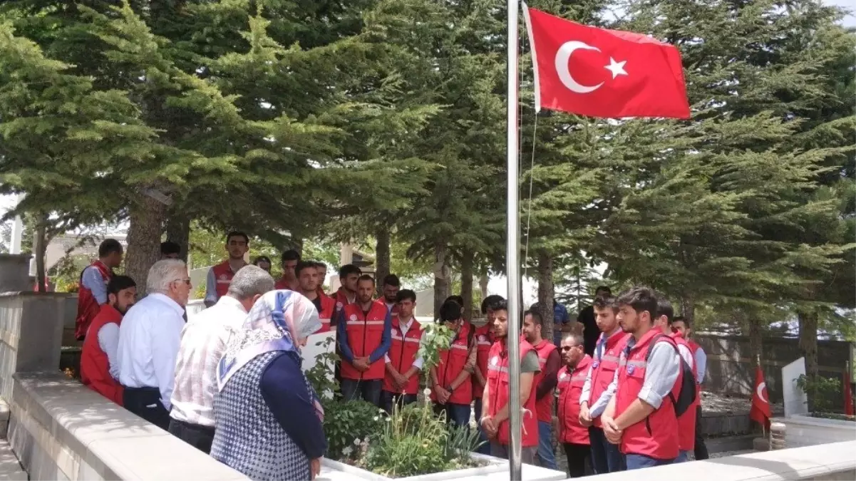 Damla Gönüllülerinden Anlamlı Ziyaret