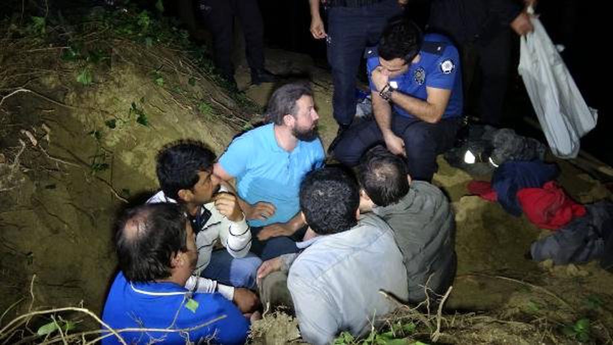 Kaçak defineciler kazıyı kıraathanede planlamış