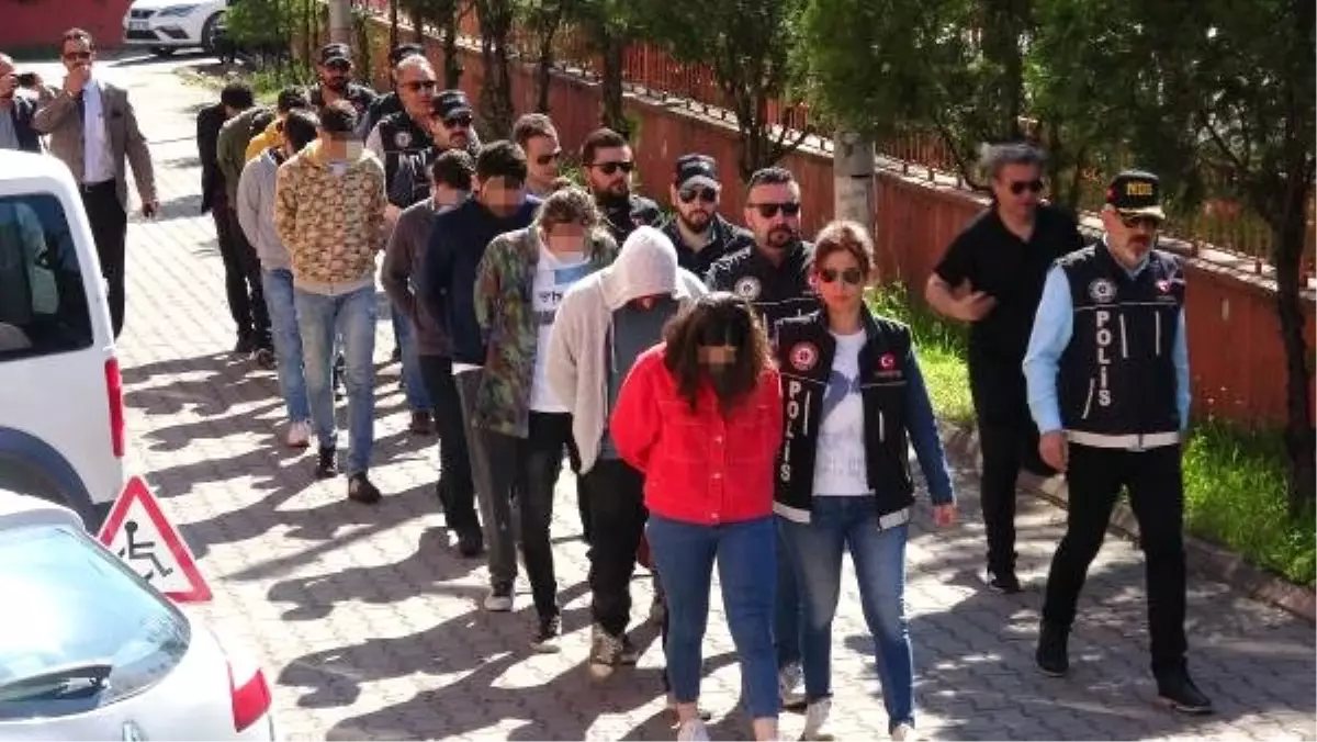 Karabük merkezli 4 ilde uyuşturucu operasyonu: 11 gözaltı