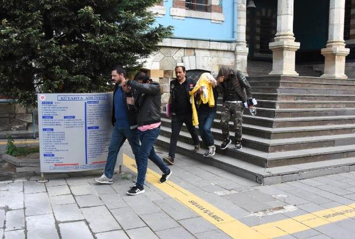 Kütahya\'da uyuşturucu operasyonuna 3 tutuklama