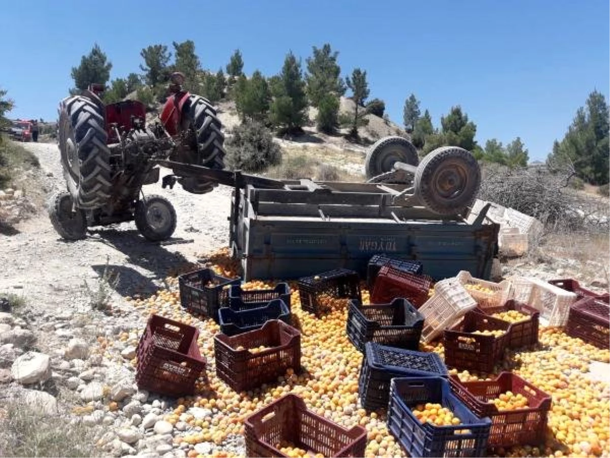 Mersin\'de traktör devrildi; Arda öldü, 8 kişi yaralandı